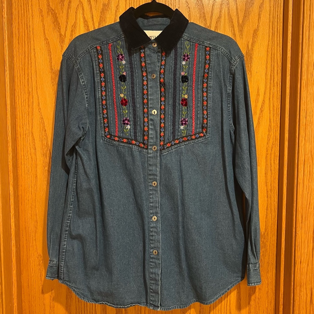 Vintage Embroidered Bohemian Denim Shirt (90s, Small/Medium)